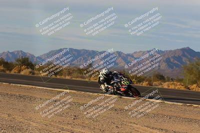media/Dec-17-2023-CVMA (Sun) [[bf0c04832d]]/Race 18 Formula Twins-Formula 40 UL/